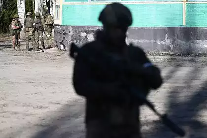 Минобороны России заявило об освобождении 101 солдата из украинского плена

Россия освободила 101 военнослу...